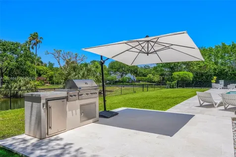 9201 SW 102nd Street Miami FL 33176