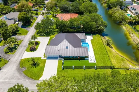 9201 SW 102nd Street Miami FL 33176