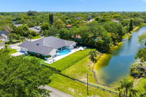 9201 SW 102nd Street Miami FL 33176