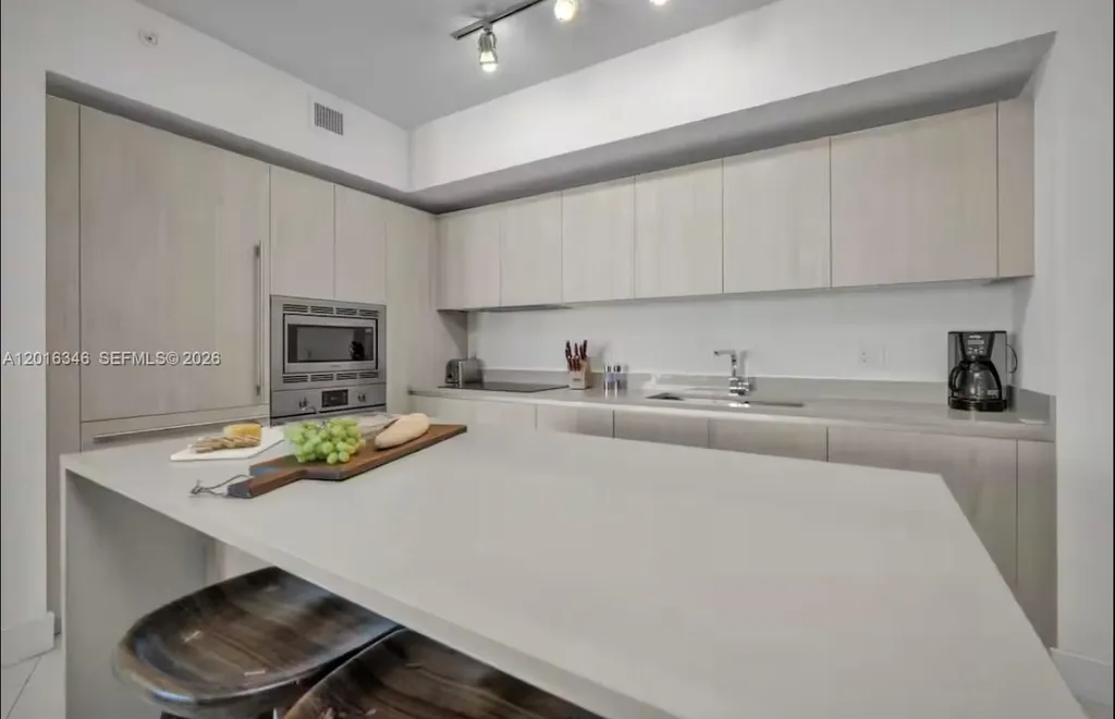 4111 S Ocean Drive Hollywood FL 33019