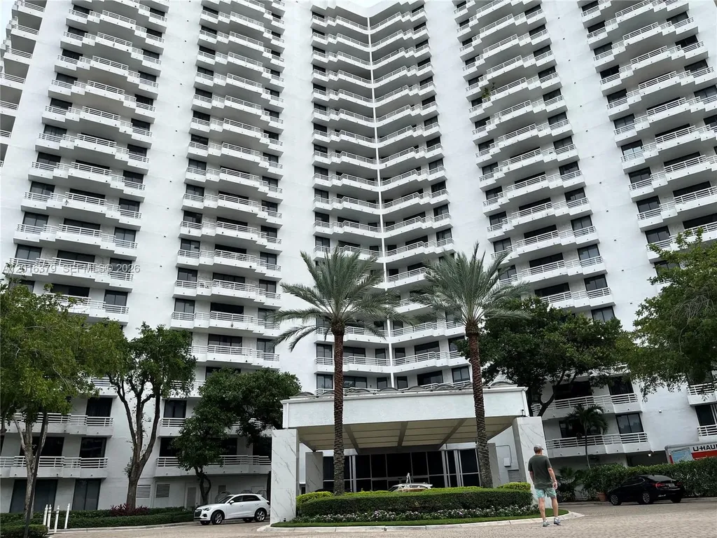3300 NE 192nd Street Aventura FL 33180