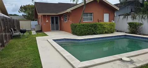9716 SW 146th Place Miami FL 33186