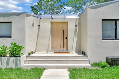 4721 NW 6th Avenue Miami FL 33127
