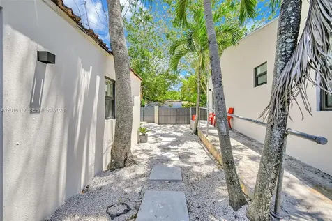 4721 NW 6th Avenue Miami FL 33127