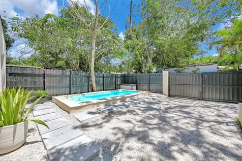 4721 NW 6th Avenue Miami FL 33127