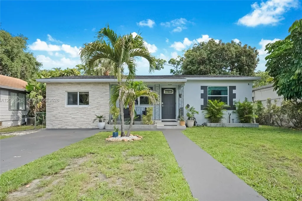 2747 Dewey Street Hollywood FL 33020