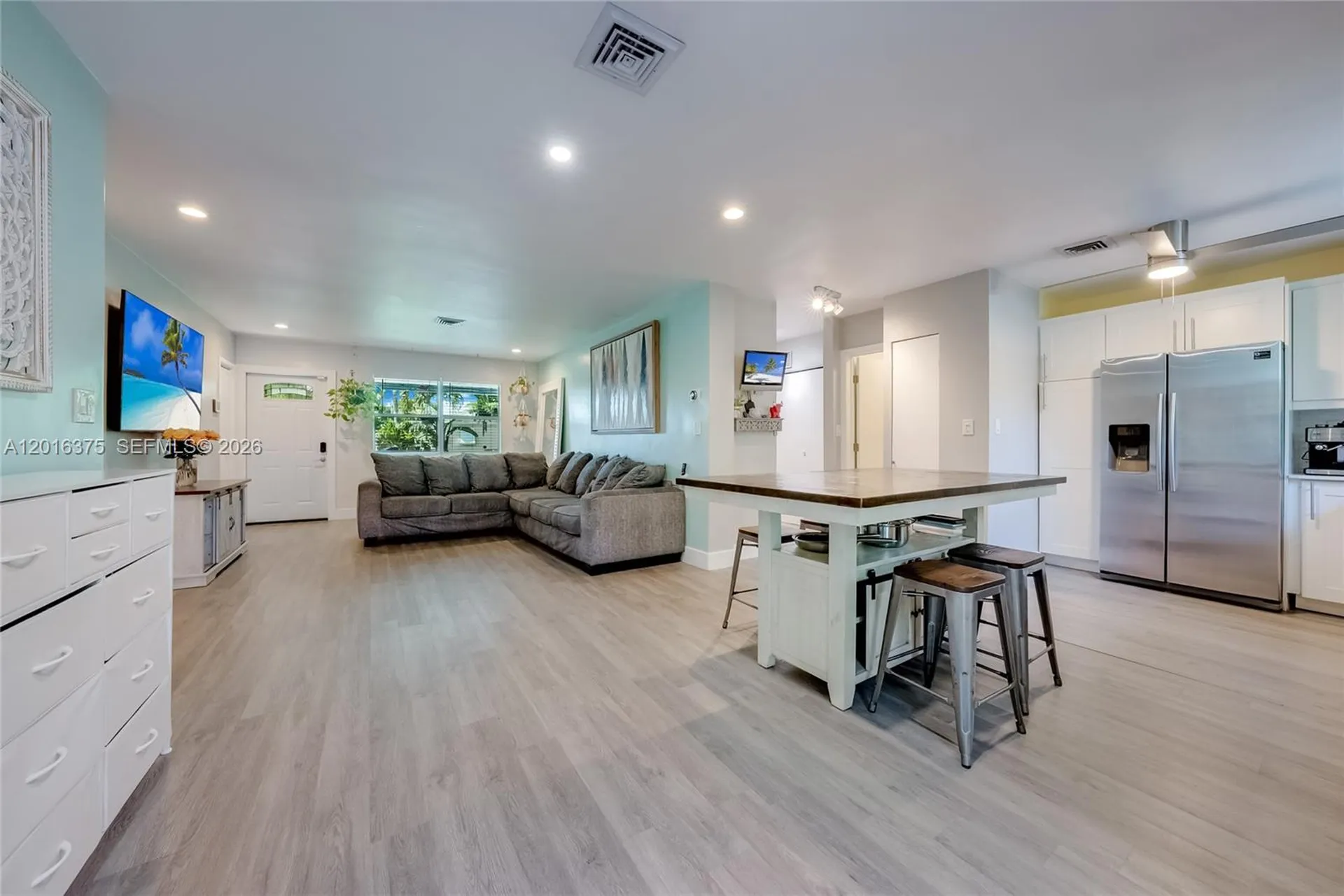2747 Dewey Street Hollywood FL 33020