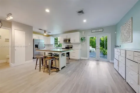 2747 Dewey Street Hollywood FL 33020