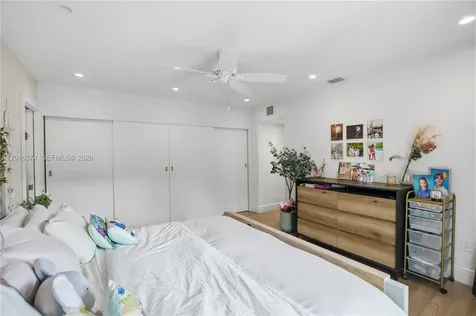 7830 SW 53rd Place Miami FL 33143