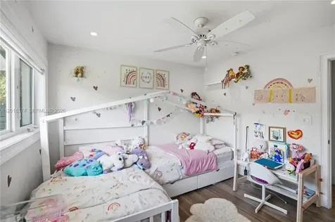 7830 SW 53rd Place Miami FL 33143