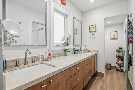 7830 SW 53rd Place Miami FL 33143