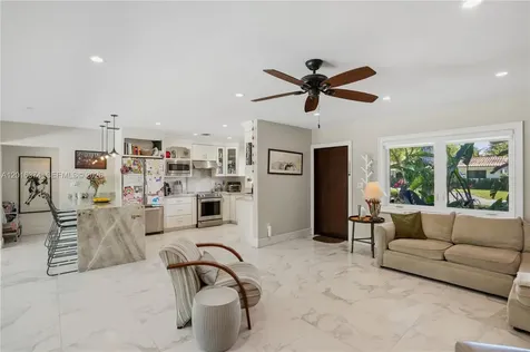 7830 SW 53rd Place Miami FL 33143