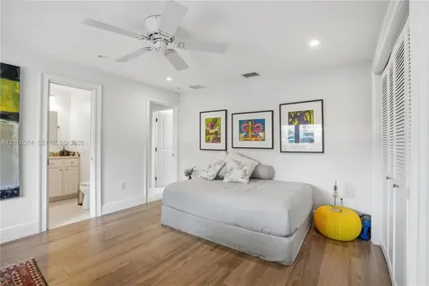 7830 SW 53rd Place Miami FL 33143