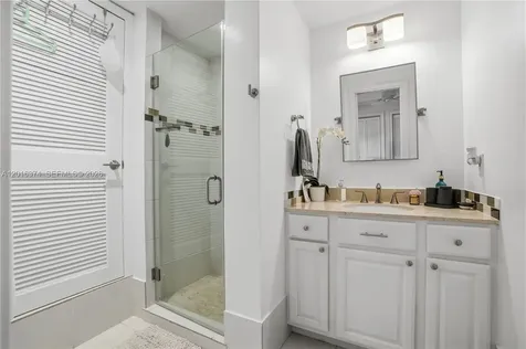 7830 SW 53rd Place Miami FL 33143