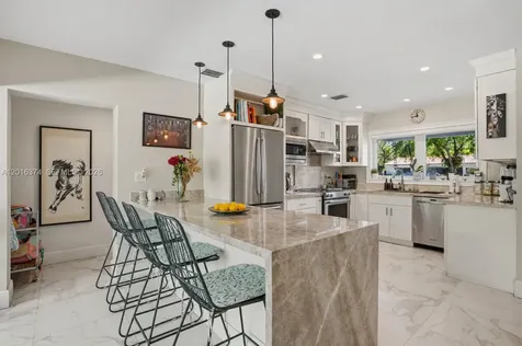 7830 SW 53rd Place Miami FL 33143