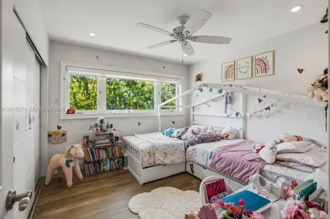 7830 SW 53rd Place Miami FL 33143