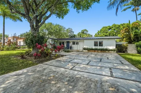 7830 SW 53rd Place Miami FL 33143