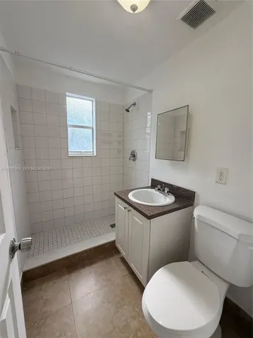 219 NW 10th Street Miami FL 33136