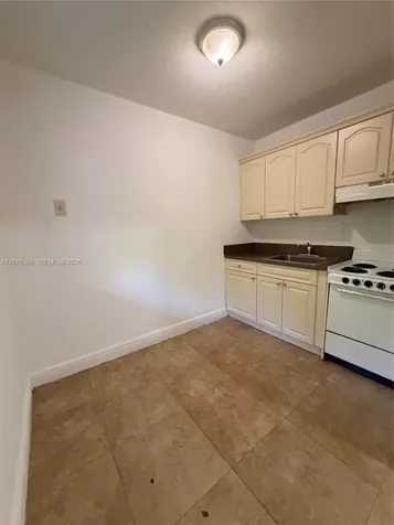 219 NW 10th Street Miami FL 33136