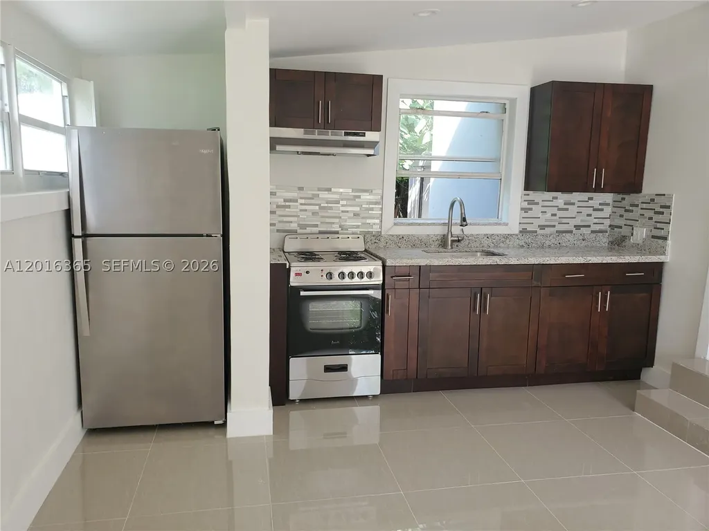 Hollywood FL 33021