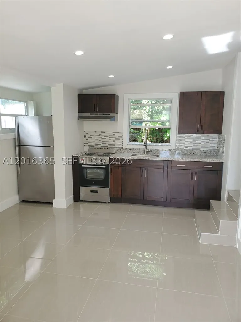 Hollywood FL 33021