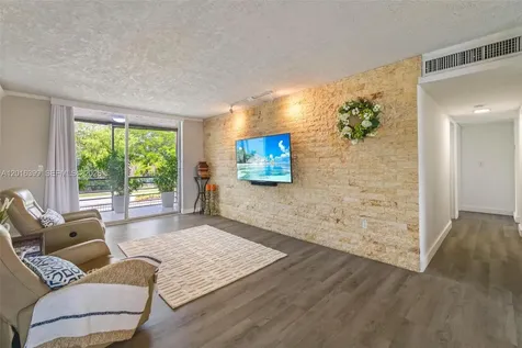 14185 SW 87th Street Miami FL 33183