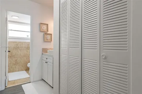 14185 SW 87th Street Miami FL 33183