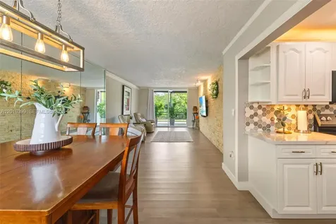 14185 SW 87th Street Miami FL 33183