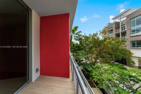 90 NE 32nd Miami FL 33127