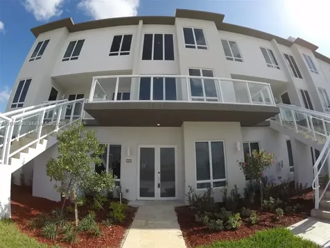 6415 NW 102nd Path Doral FL 33178
