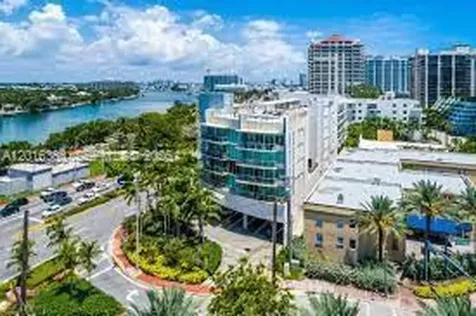 6305 Indian Creek Drive Miami Beach FL 33141