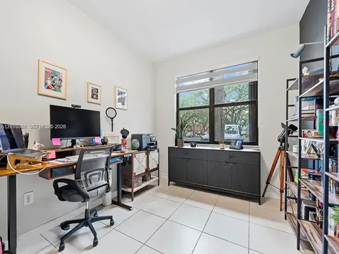 15533 N Miami Lakeway N Miami Lakes FL 33014