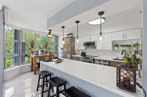 3600 Mystic Pointe Drive Aventura FL 33180
