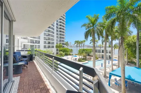 3600 Mystic Pointe Drive Aventura FL 33180