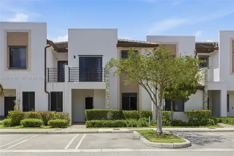 20714 NE 5th Court Miami FL 33179