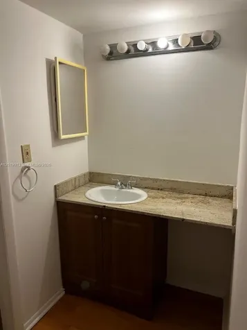 3101 N Country Club Drive Aventura FL 33180