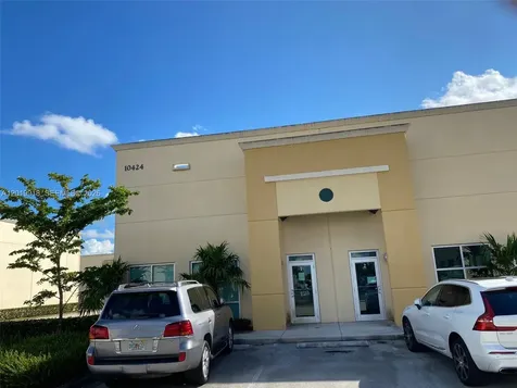 10428 W State Road 84 Davie FL 33324