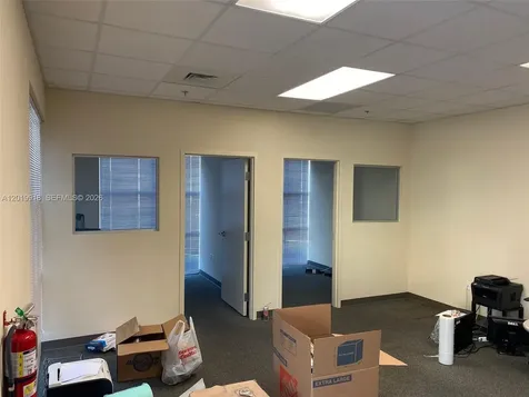 10428 W State Road 84 Davie FL 33324