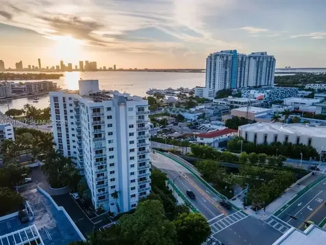 1688 West Avenue Miami Beach FL 33139