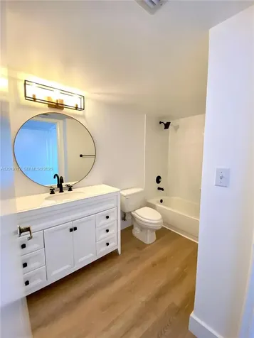 1688 West Avenue Miami Beach FL 33139