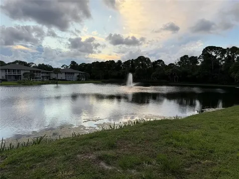 18 Lake Vista Trail Port St. Lucie FL 34952