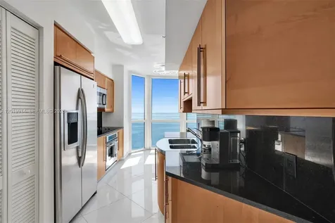 6365 Collins Avenue Miami Beach FL 33141