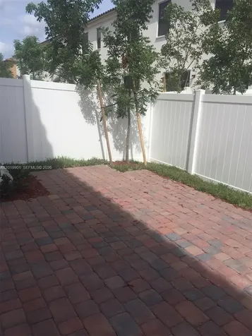 9333 W 34th Court Hialeah FL 33018