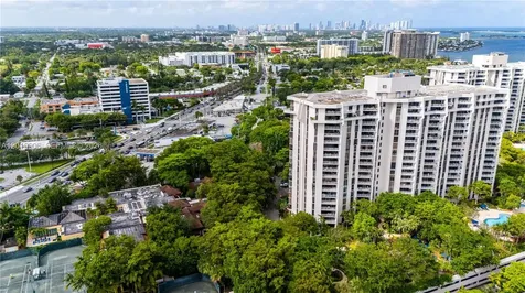 2000 Towerside Terrace Miami FL 33138