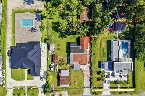 55-57 NE 156th Street Miami FL 33162