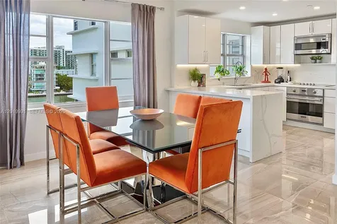 16 Island Avenue Miami Beach FL 33139