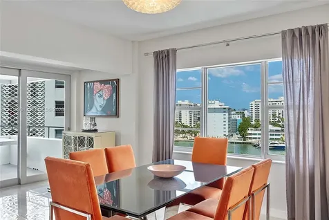 16 Island Avenue Miami Beach FL 33139