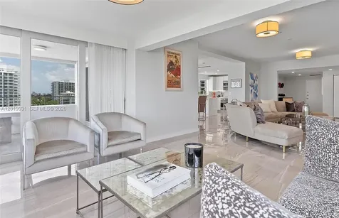16 Island Avenue Miami Beach FL 33139