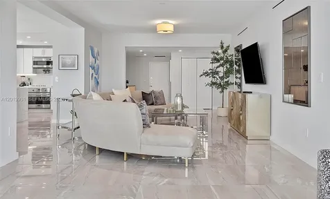 16 Island Avenue Miami Beach FL 33139