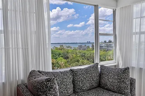 16 Island Avenue Miami Beach FL 33139
